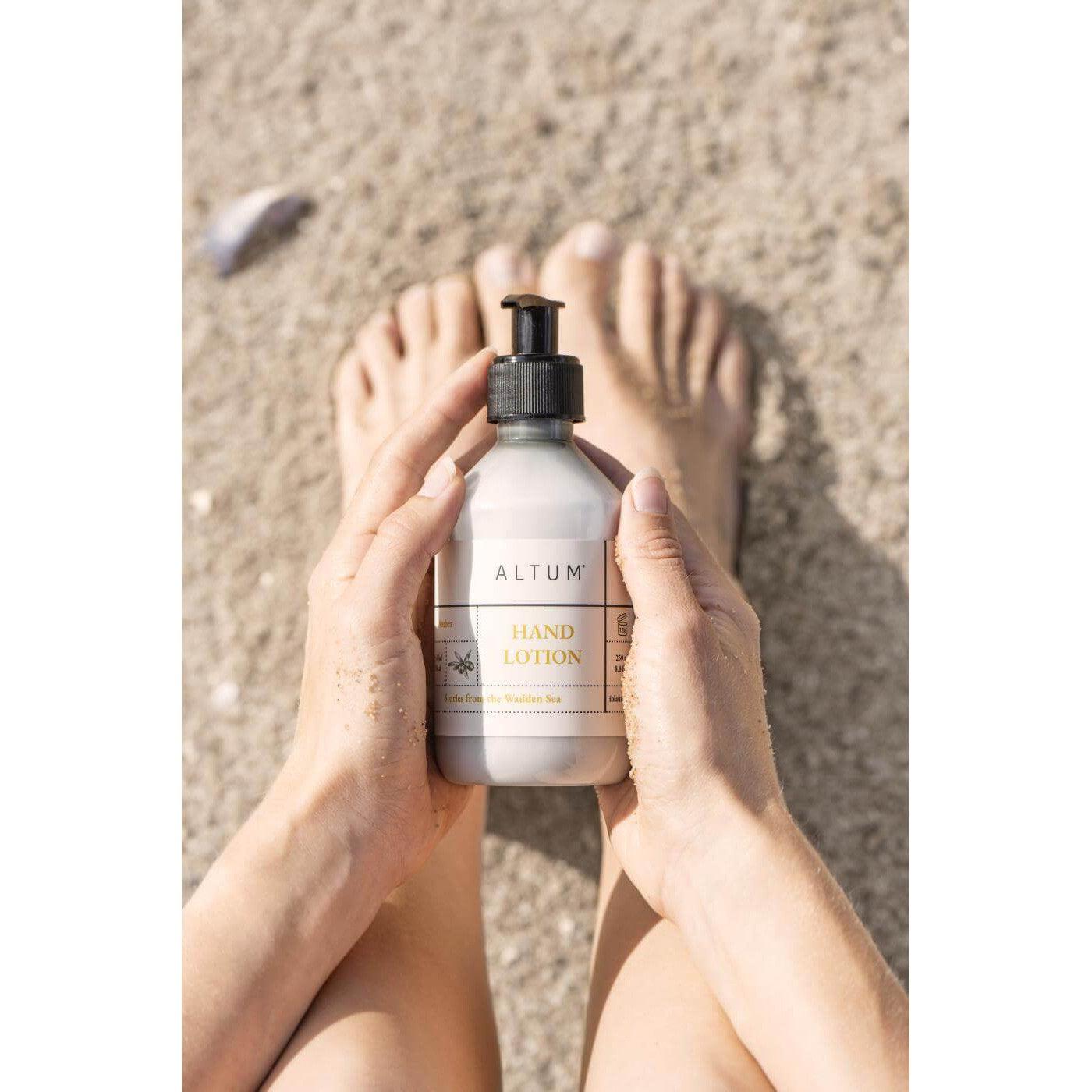Ib Laursen ALTUM - Håndlotion - Amber - 250 ml-Ib Laursen-n-living.dk