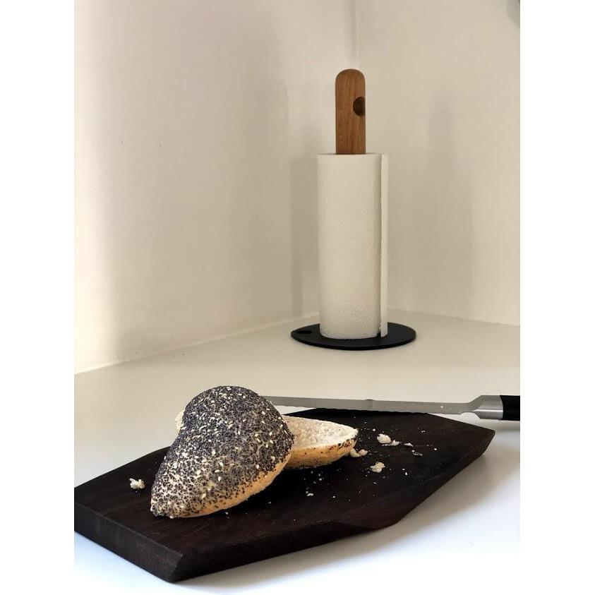 Køkkenrulleholder - olieret eg-by brorson-n-living.dk